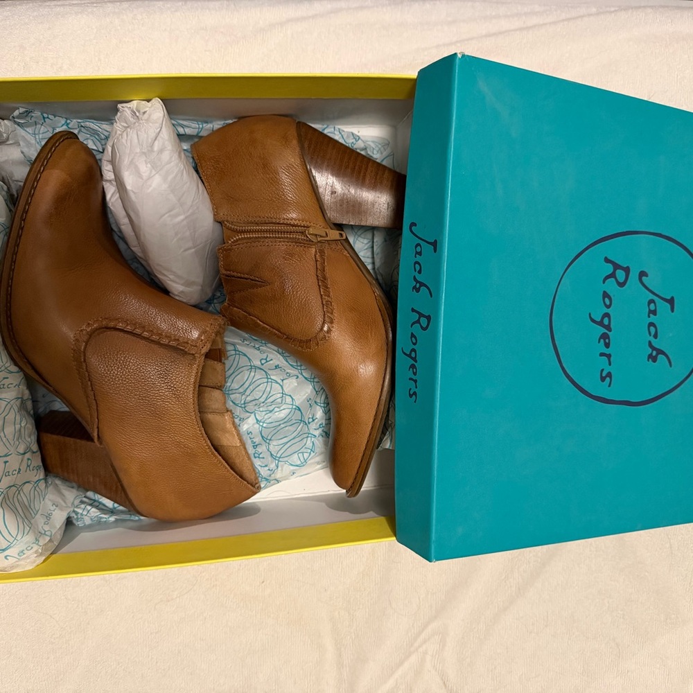 Jack Rogers Oak Ankle Boots